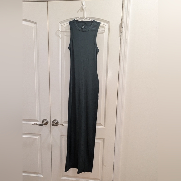 2. NWOT SKIMS COTTON RIB SLEEVELESS DRESS IN SPRUCE - Picture 5 of 8